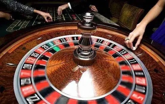 Antarmuka MPL Indonesia di kaostoto menampilkan jadwal pertandingan dan statistik tim